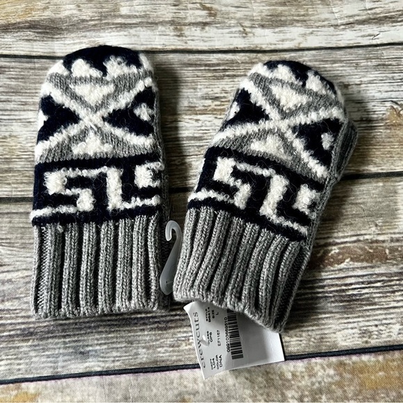 🐊CREWCUT MITTENS(NEW)-LARGE - Picture 2 of 3